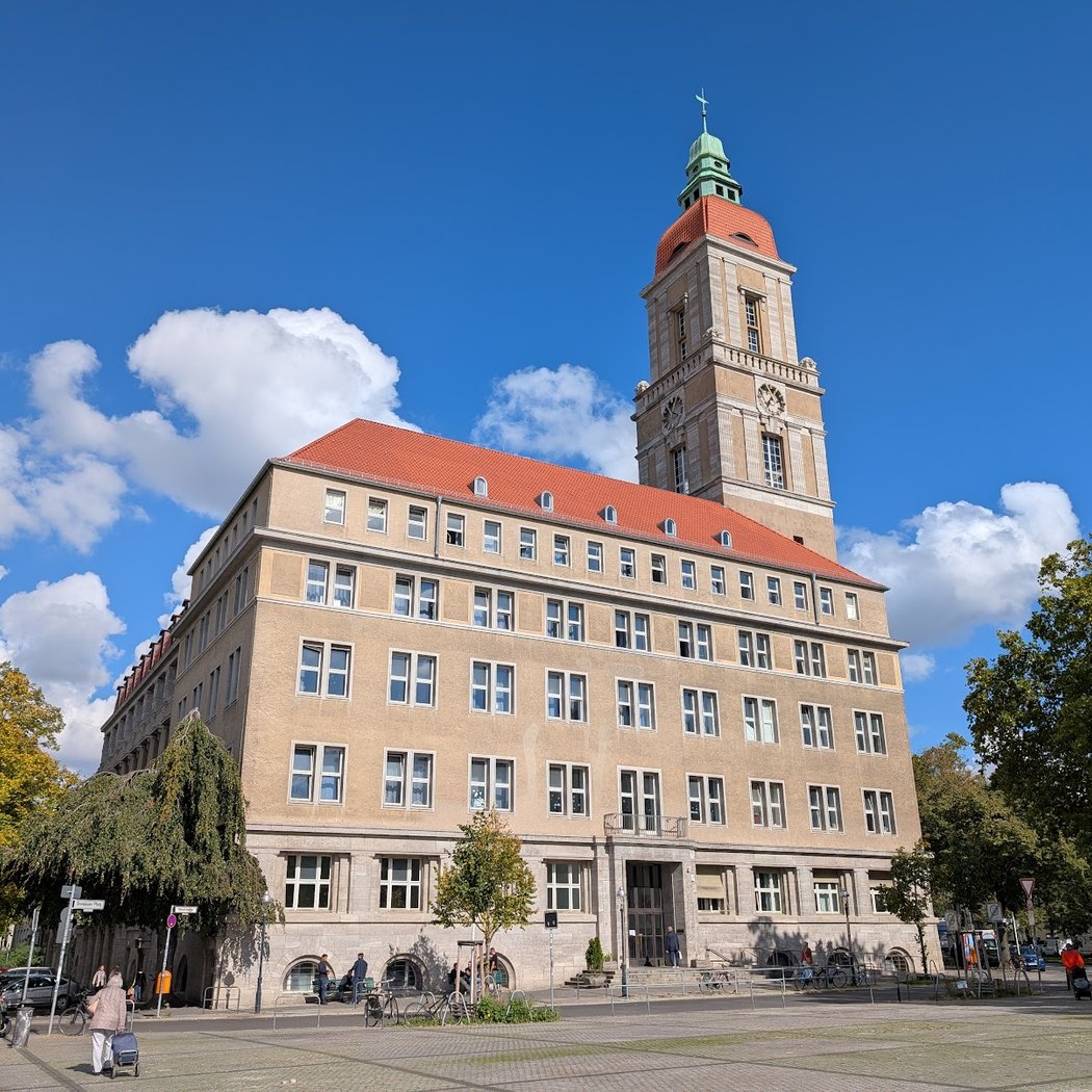 Der Wurm im Bücherschatz: Mit "Emil und die Detektive" von Erich Kästner 1