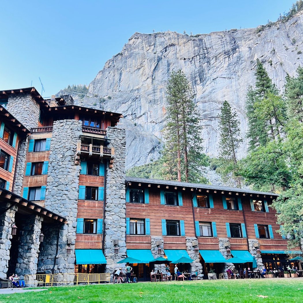 The Ahwahnee 3