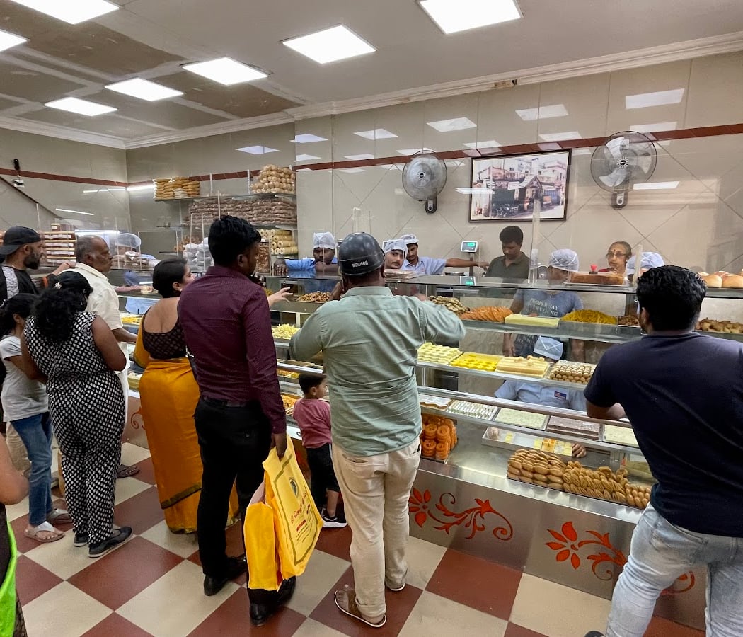 Santhanam Sweets & Savouries 3