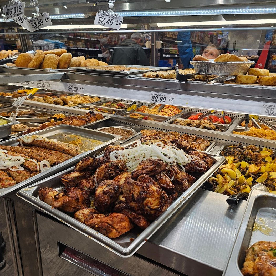 Gastronom International Market 1