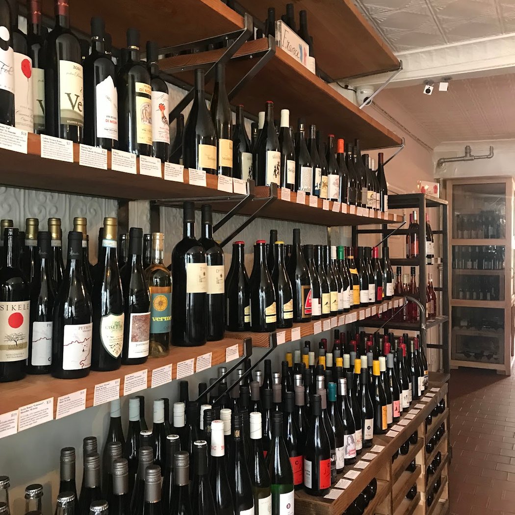 Bibber & Bell Wine and Spirits 1