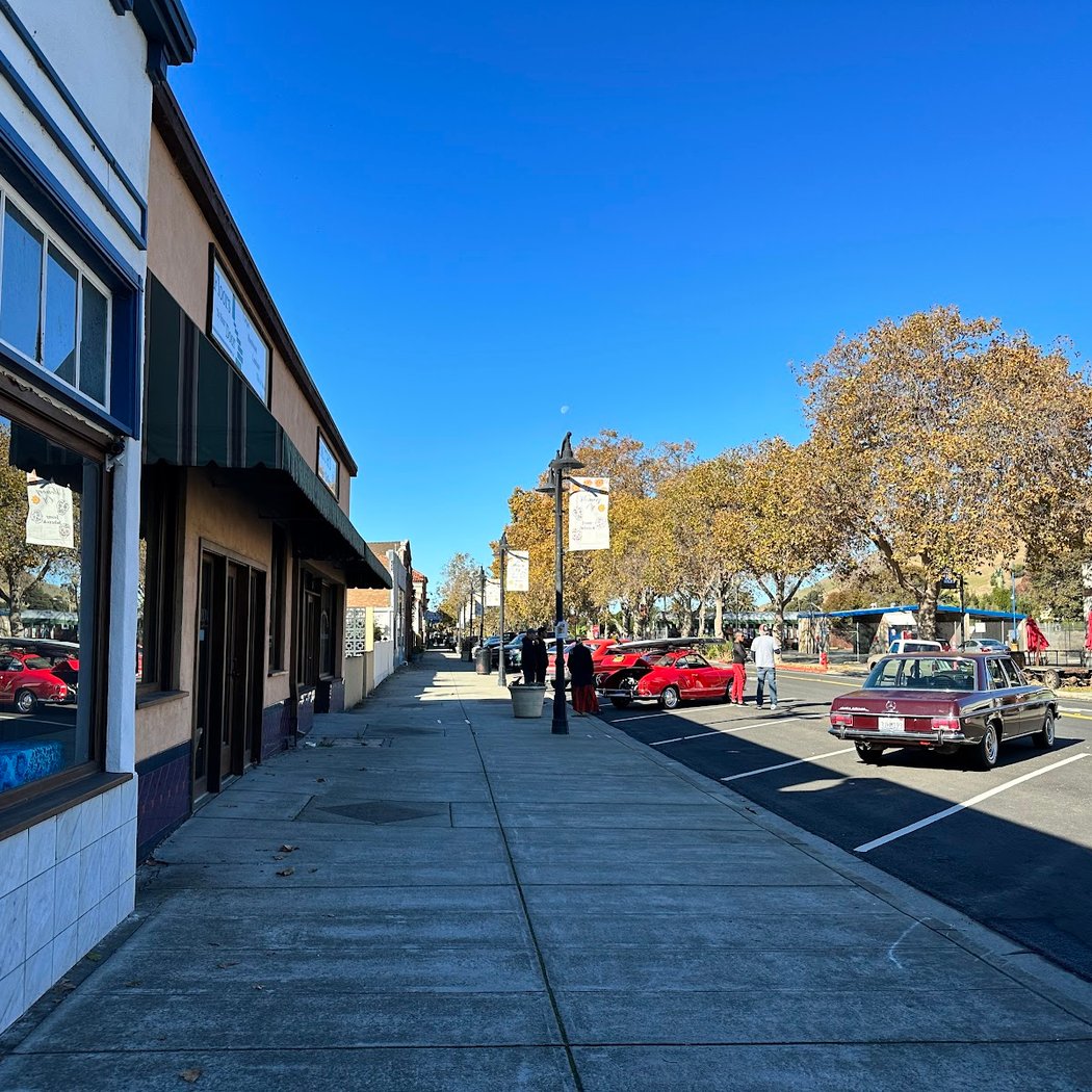 Niles Antique Faire & Flea Market 3