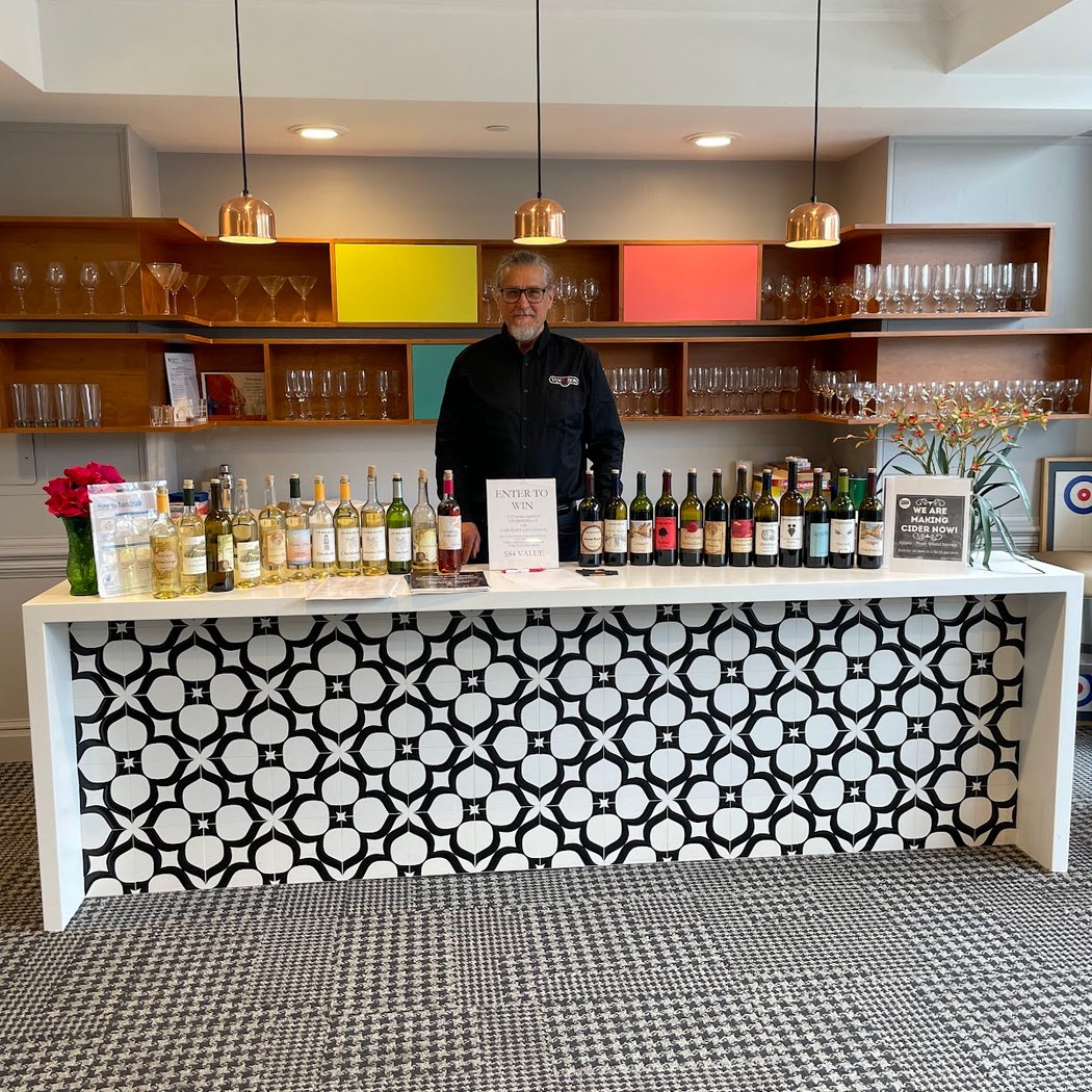 Happy Hour Wine & Beer Tasting 4