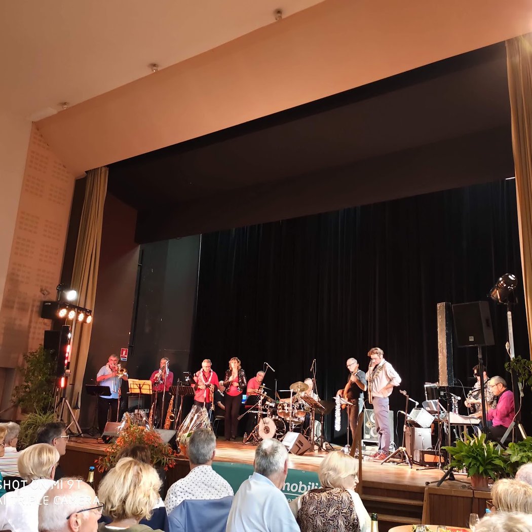 Salle de Fêtes 3