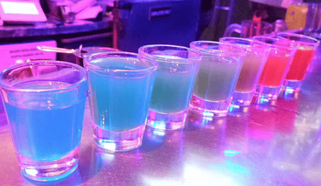 Biny Karaoke Bar & Lounge 2