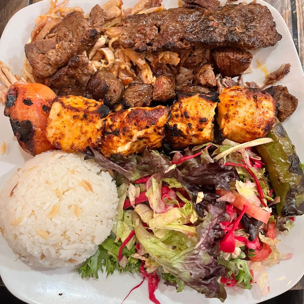 TRUVA Cafe & Grill 4