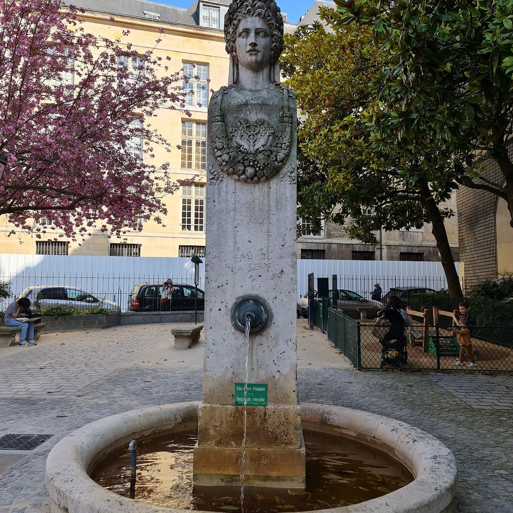 Respire le calme du square Gabriel Pierné 2