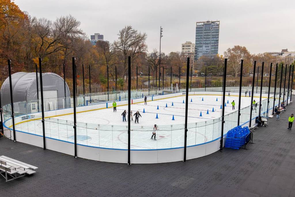 Gottesman Rink Ice Skating 1