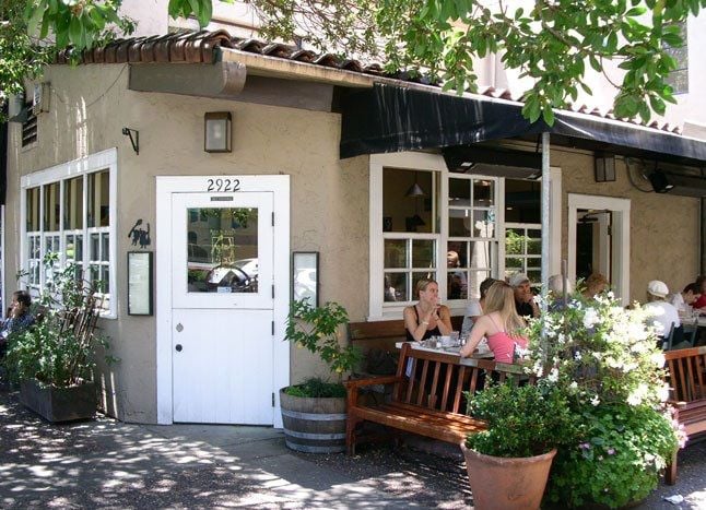 Rick & Ann's Restaurant 4