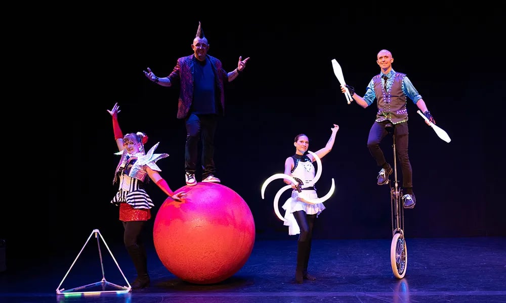 The Circus Farm 4