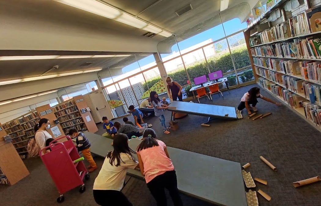 Rise and Shine Storytime 1
