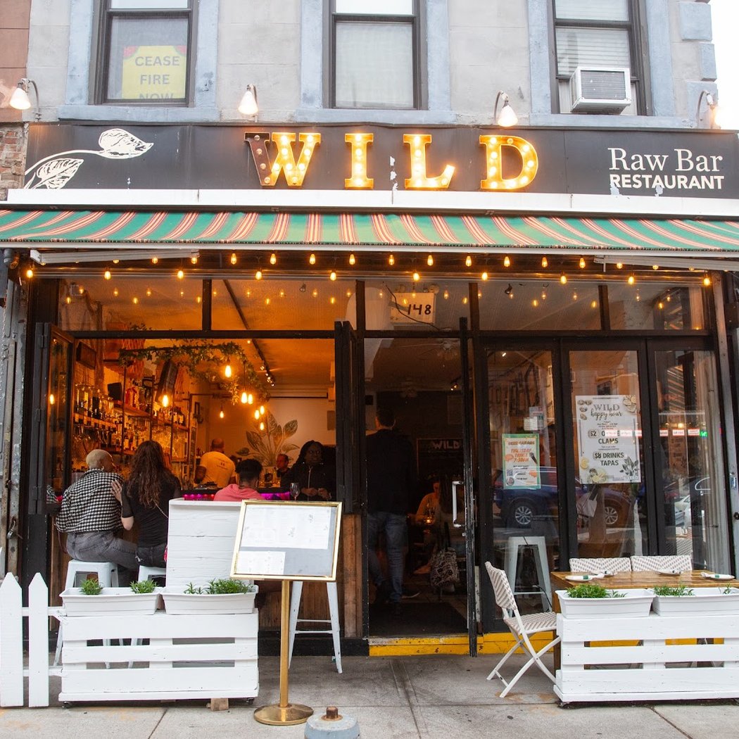 Happy Hour at Wild 4