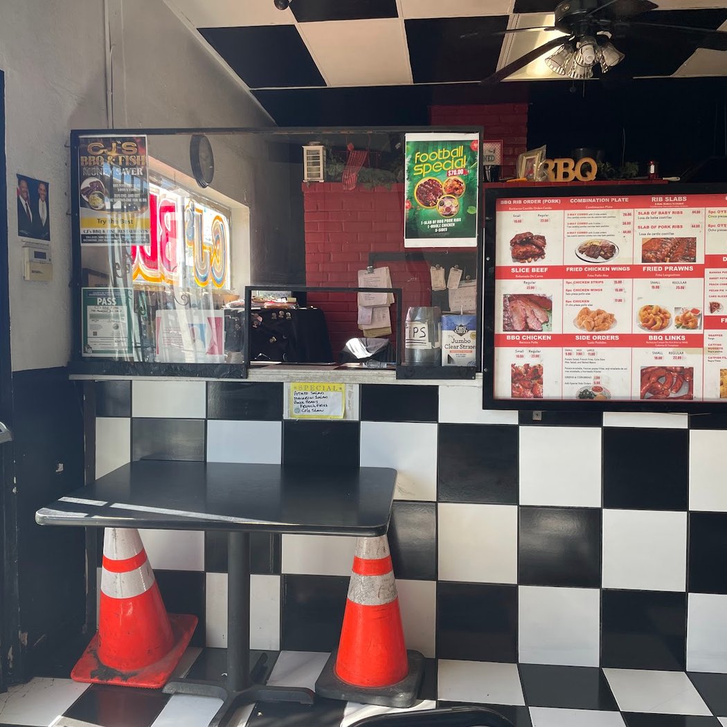 C J's BBQ & Fish 3