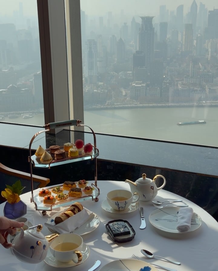 The Ritz-Carlton Shanghai, Pudong 1