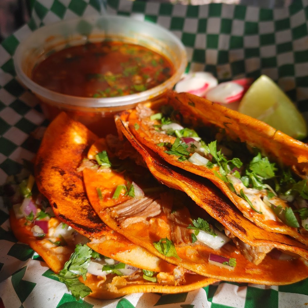 Totos Taqueria food truck 1