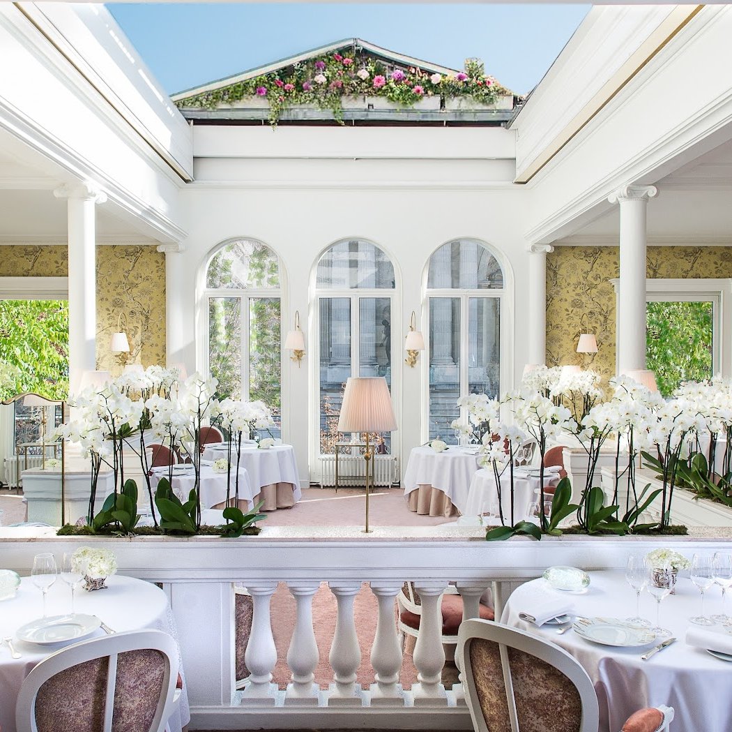 French Fine Dining at Lasserre 2