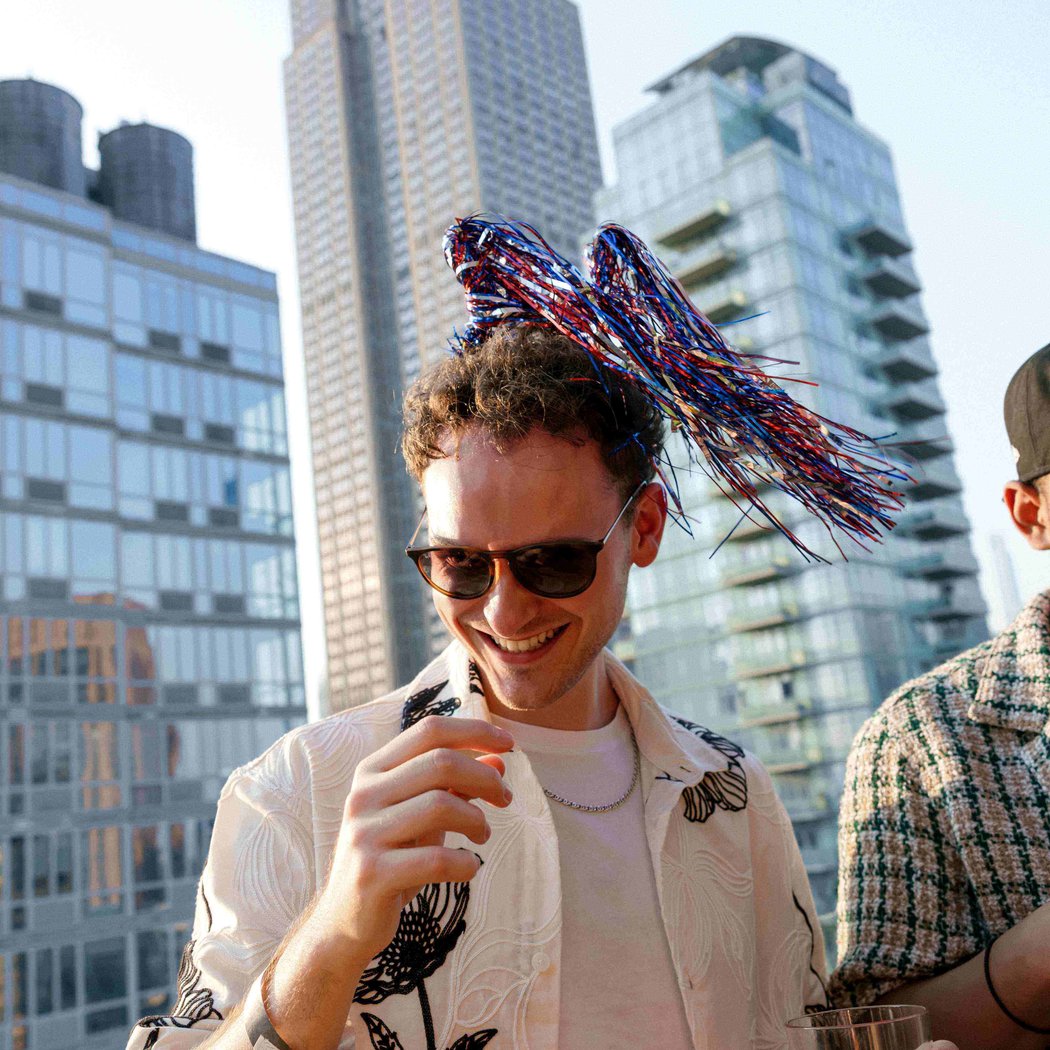 Arlo NoMad: Independence Day Elevated 1