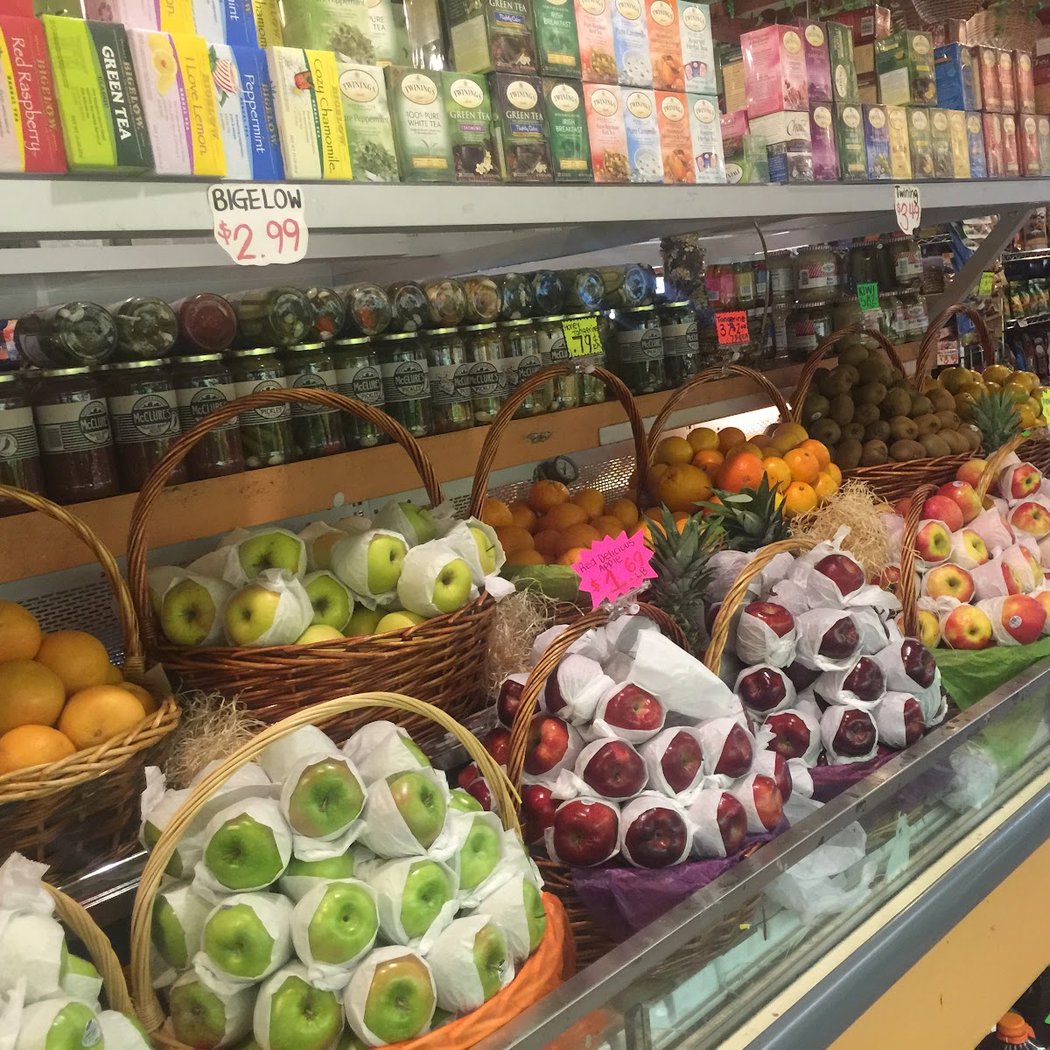 Hi Mango Natural Market 3