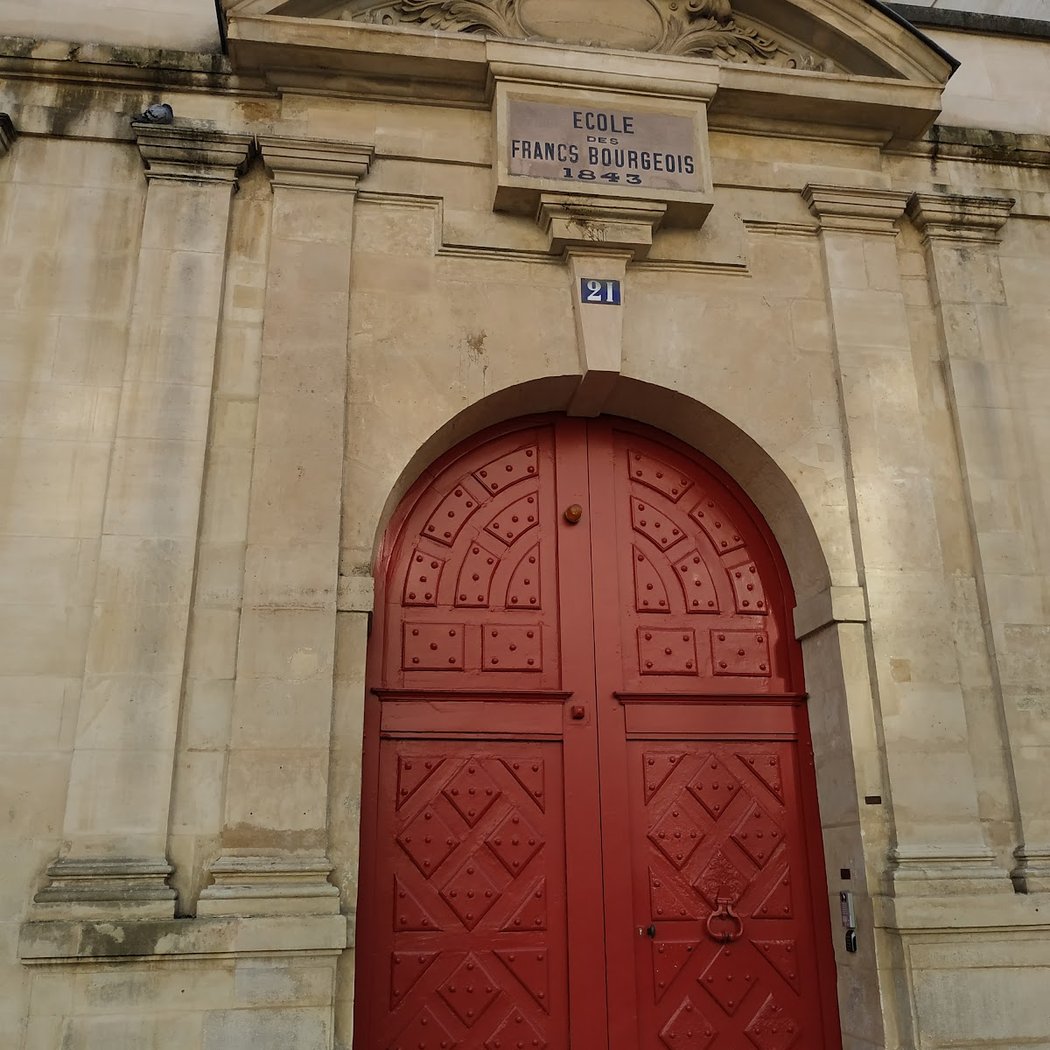 Hotel de Mayenne 1