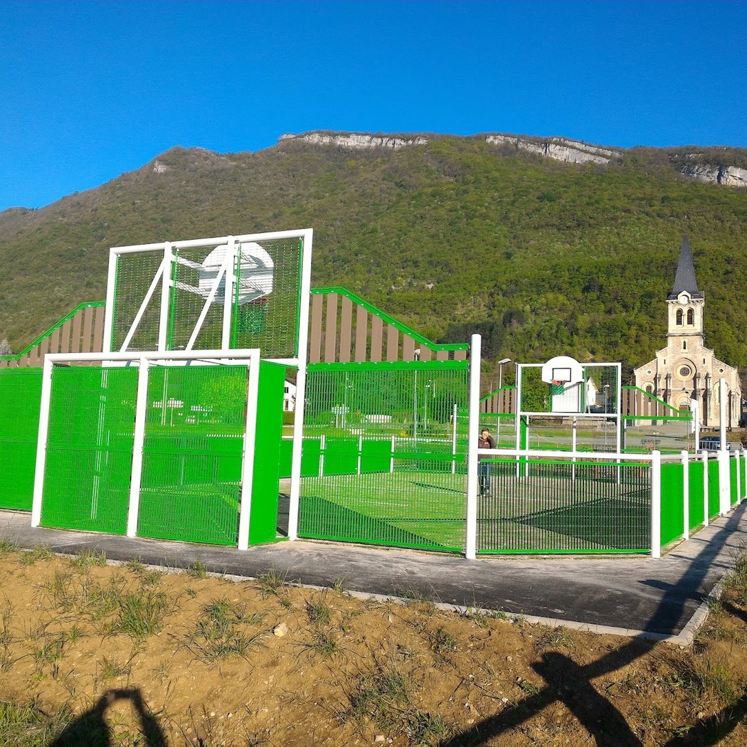 Terrain multisports 2
