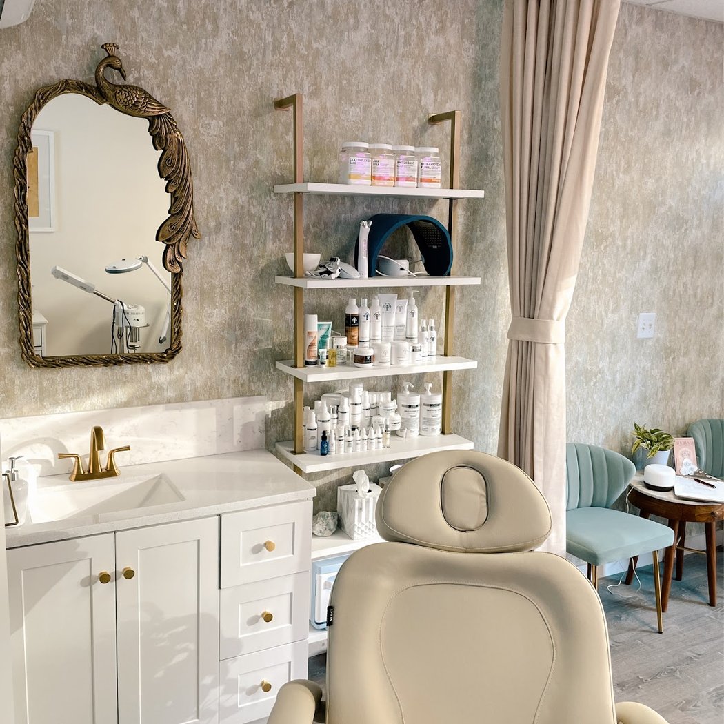 Andreea Skin Studio 2