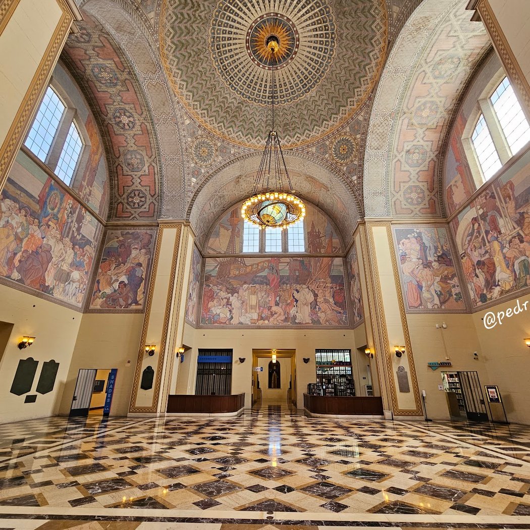 Los Angeles Central Library 1