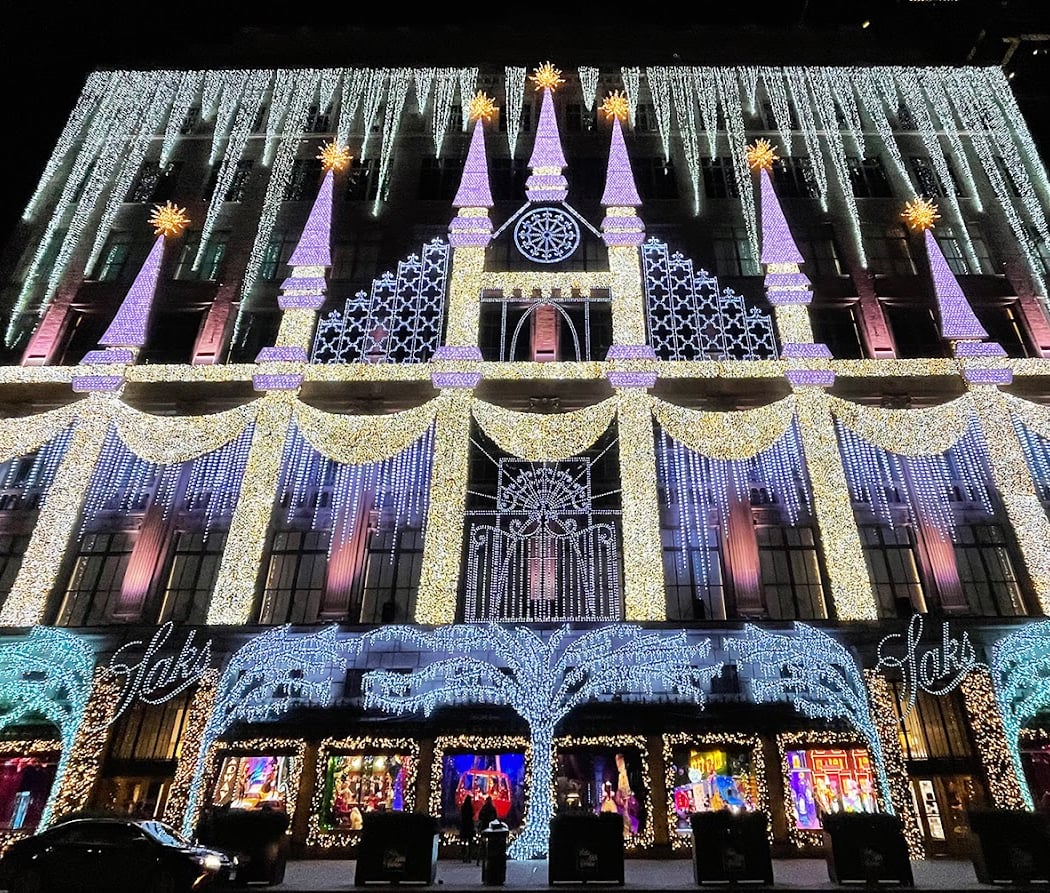 Saks Fifth Avenue Windows 2