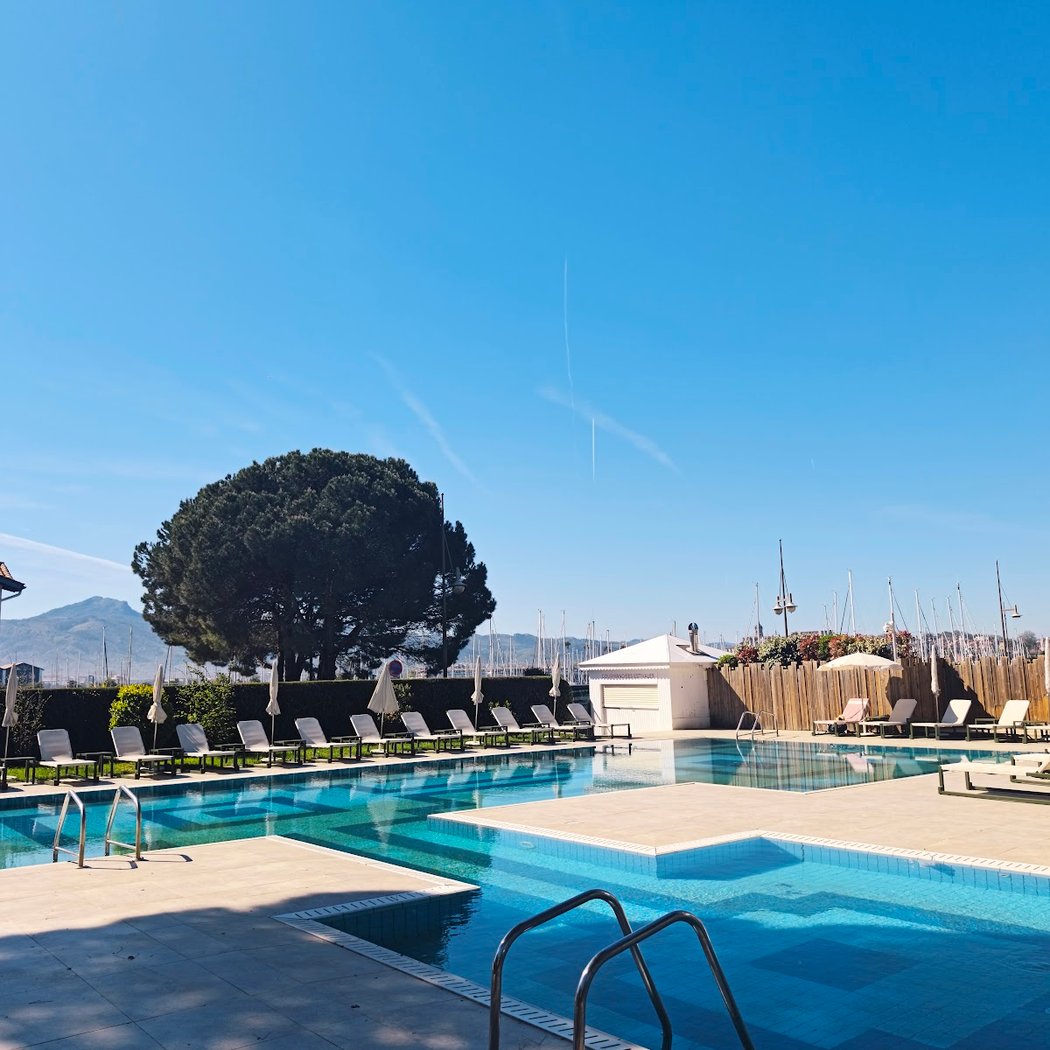 Hotel Ibaia 3