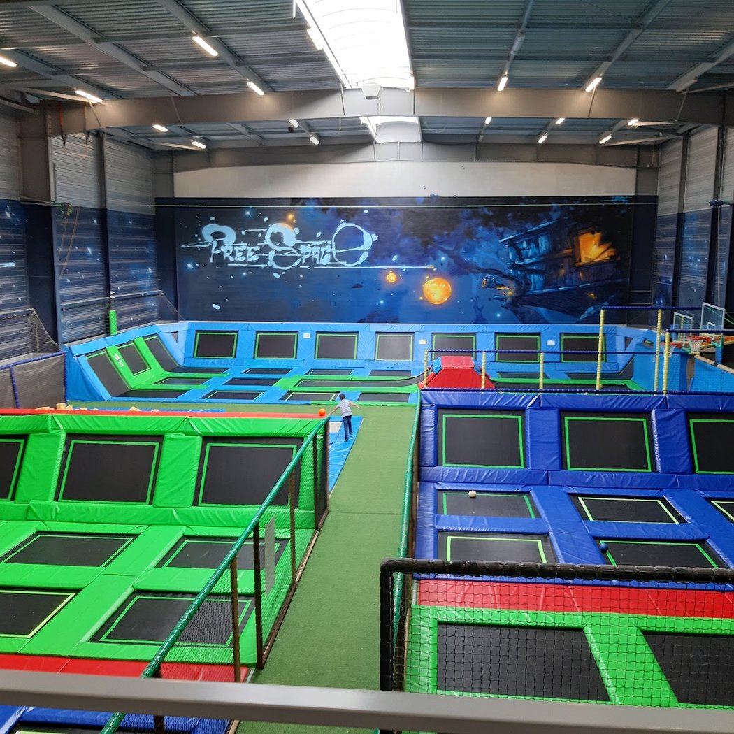 Fly Academy - Trampoline Park 2