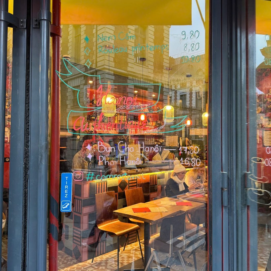 Com Restaurant 1