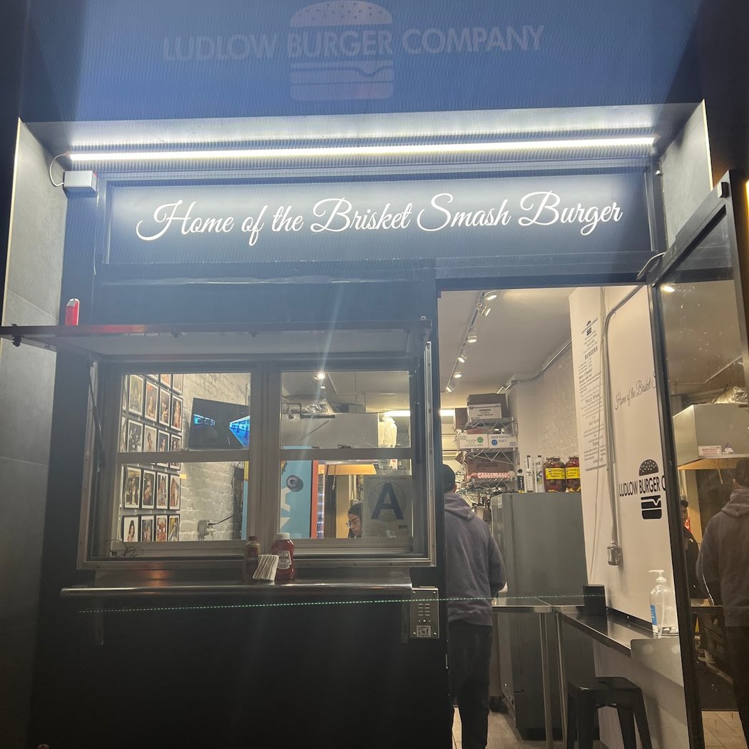 Ludlow Burger Co. 3