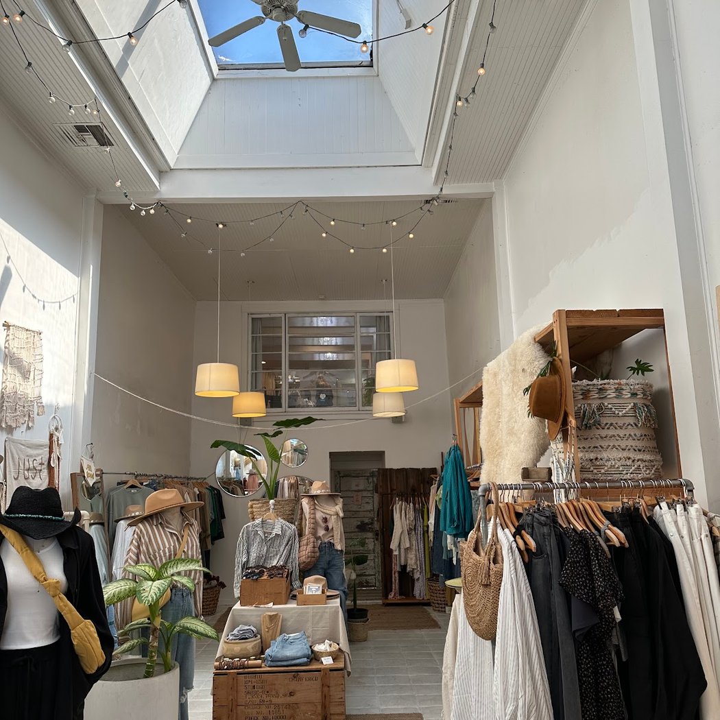 Splendid Little Shoppe 2