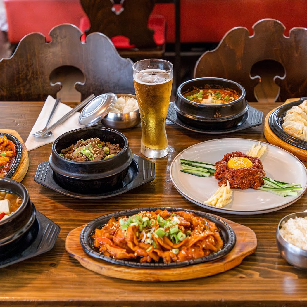 Seoul Opera Restaurant 1