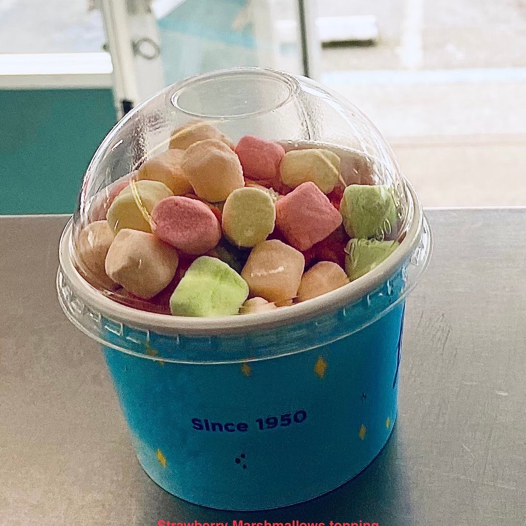 Loard's Ice Cream and candy 1