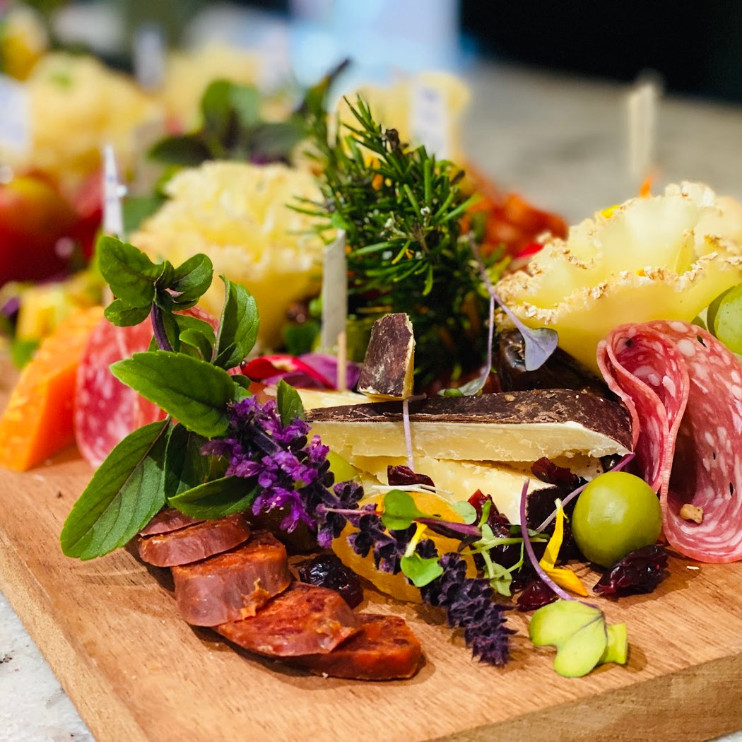 Picnics and Pairings 1