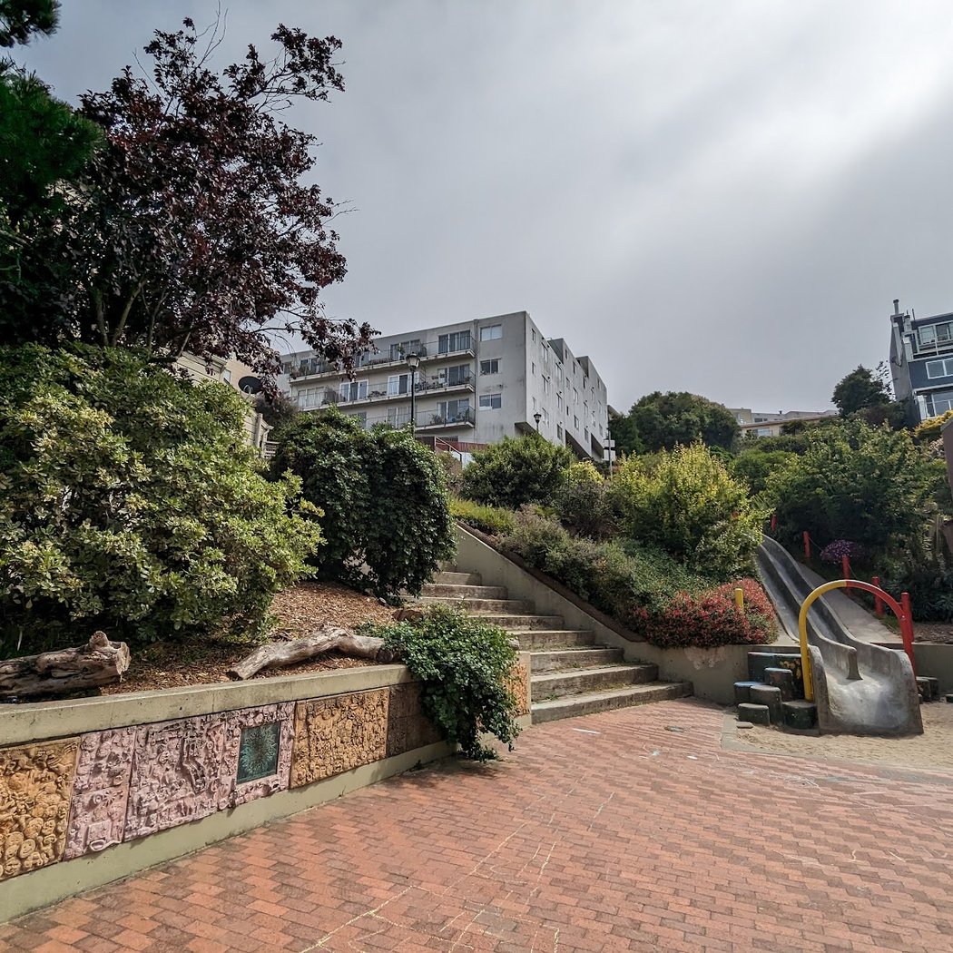 Seward Mini Park 3