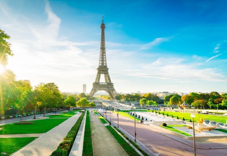 Eiffel Tower 3