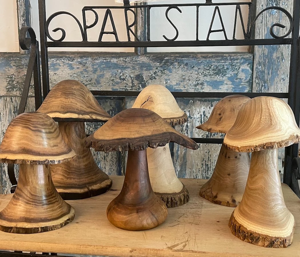 Summer Cottage Antiques 1