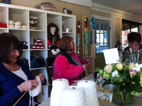 Beginning Knitting Classes 1