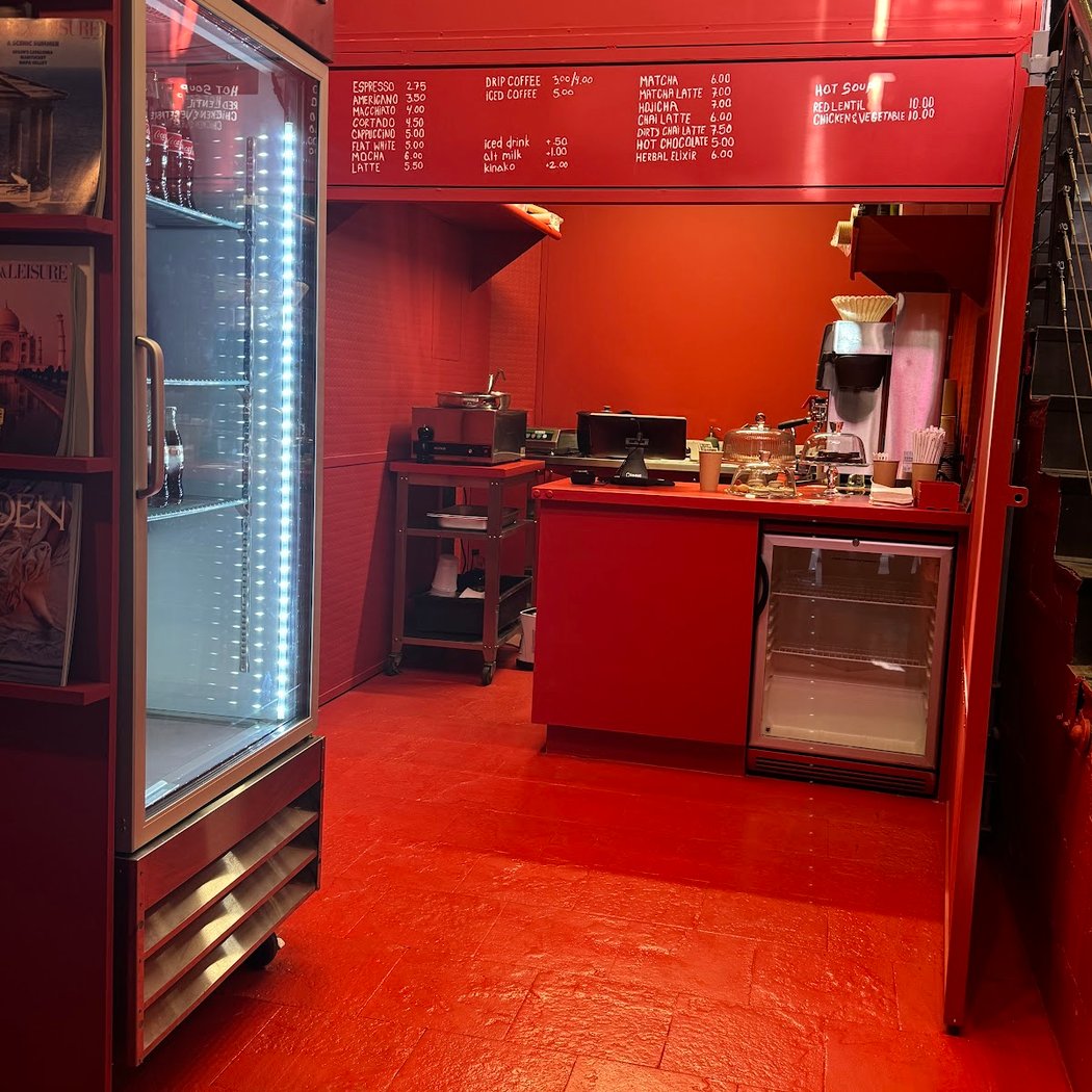Red Coffee Stand 3