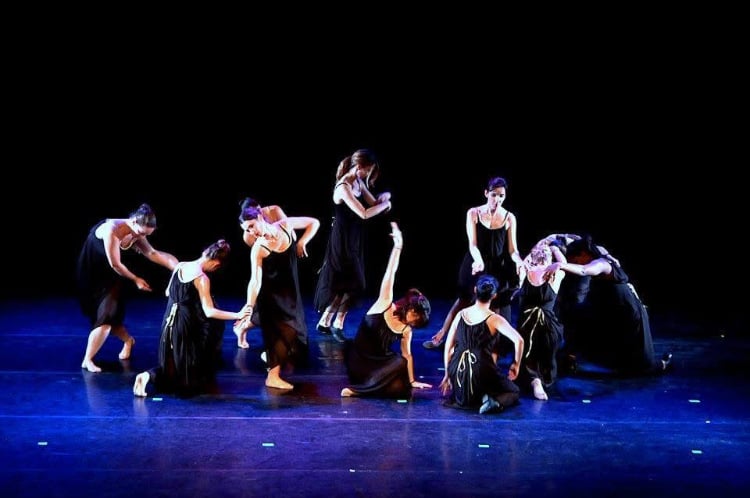 Course Dance Modern Jazz Adultes & Ados 1