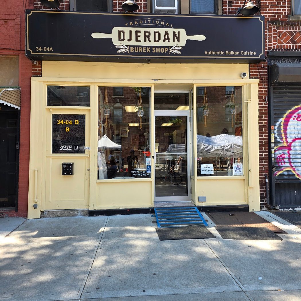 Djerdan Burek Astoria 3
