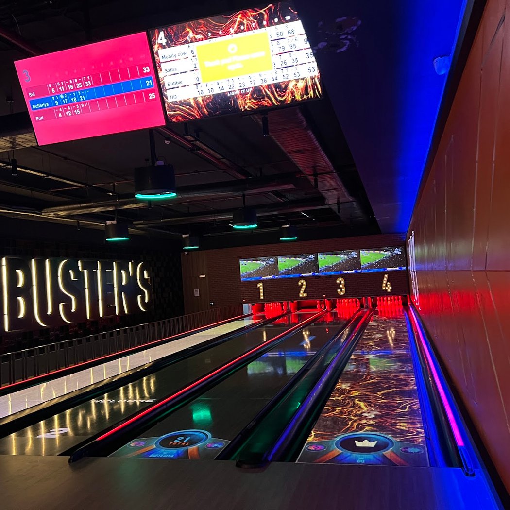 Dave & Buster's 3