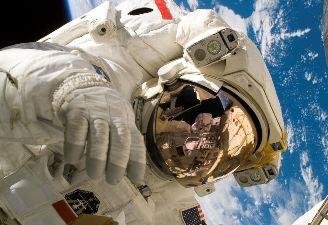 Assemblea mondiale degli scienziati spaziali 1