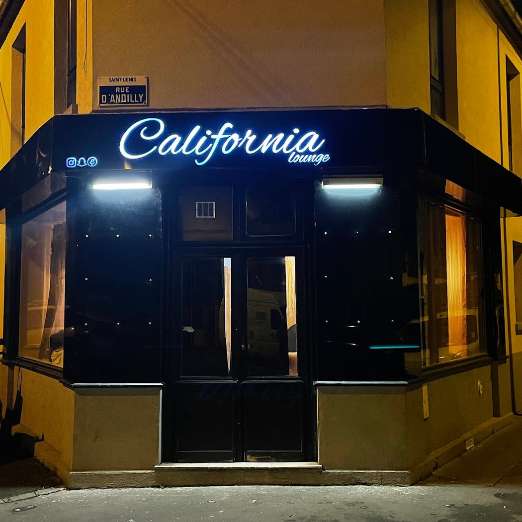California Lounge 2