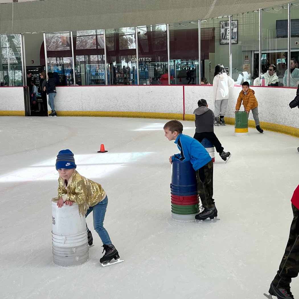 Yerba Buena Ice Skating & Bowling Center 2