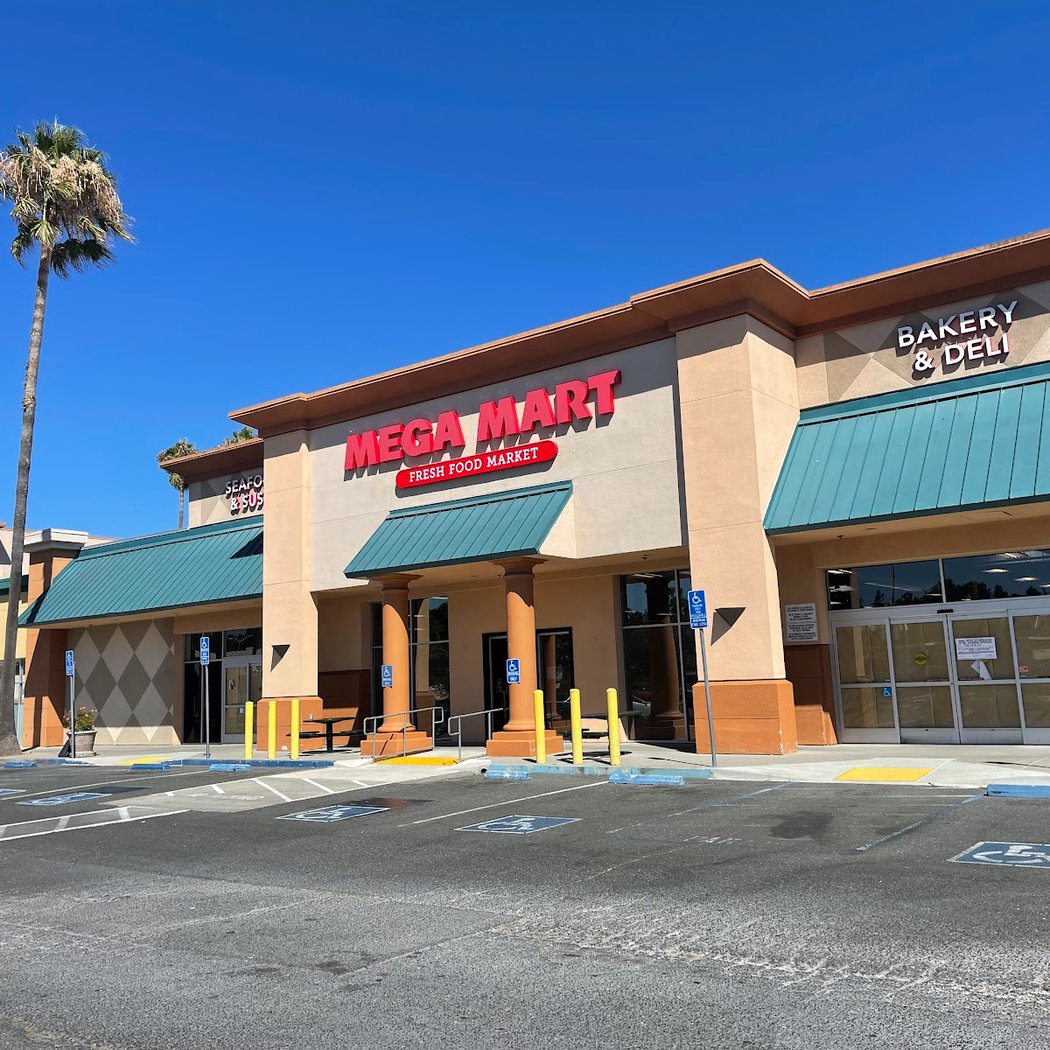 MEGA MART 2