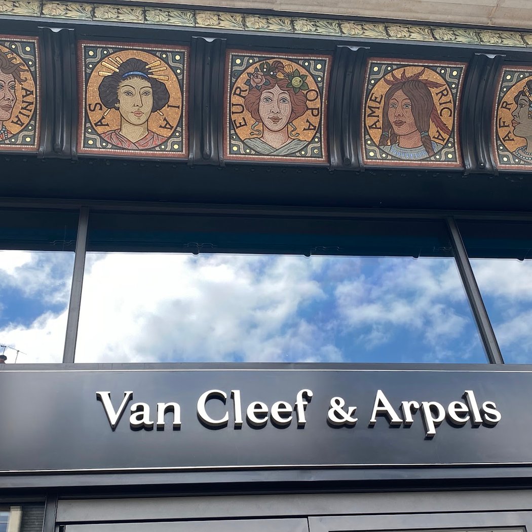 Van Cleef & Arpels (Paris - Rue de Sèvres) 2