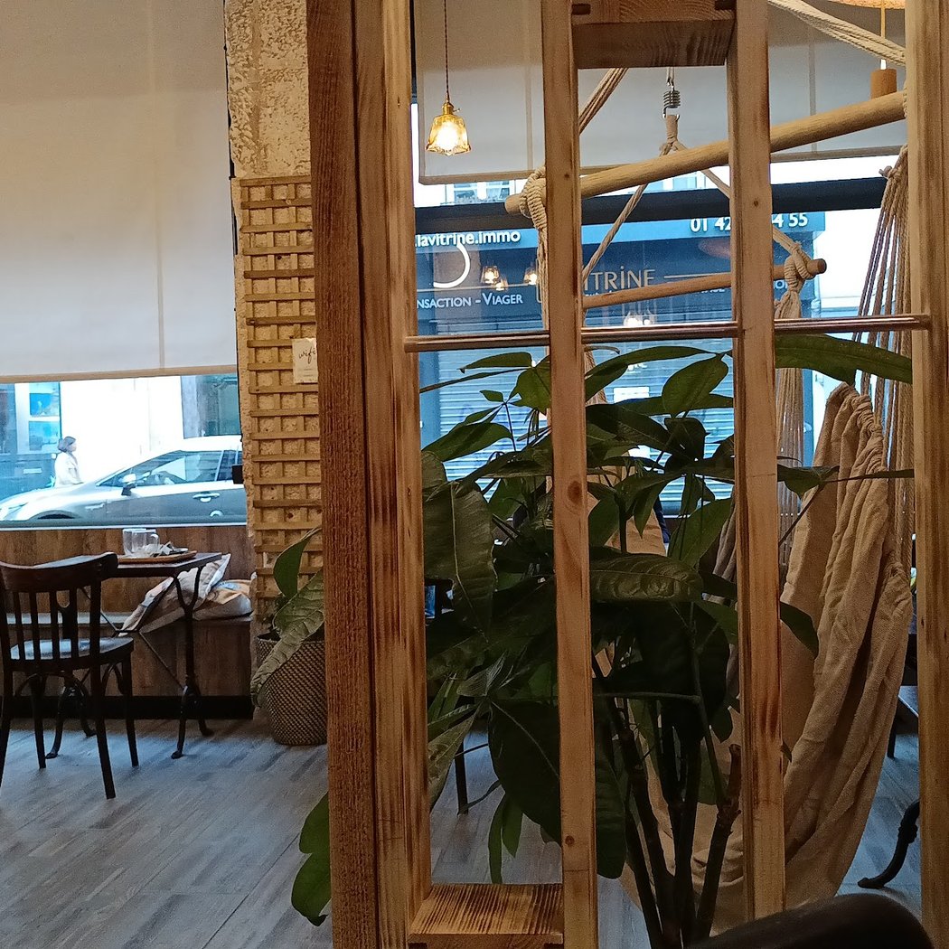 Magali Coffee 2