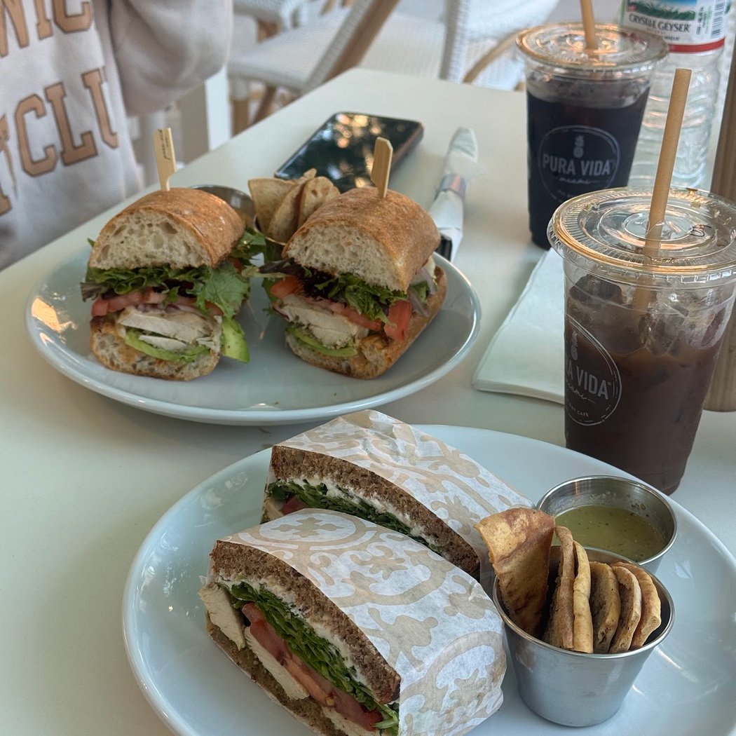 Pura Vida Miami 3